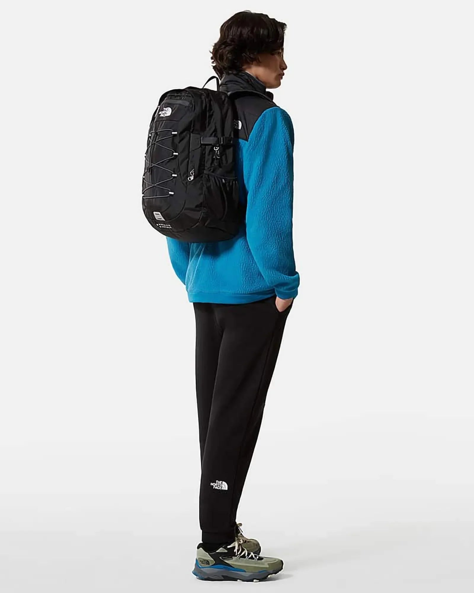 north face backpack outfits The Borealis Commuter Laptop Backpack, Blk/Blk-NPF, OSFA The huge main compartment holds all the books and binders needed for a day on campus The North Face RECON -