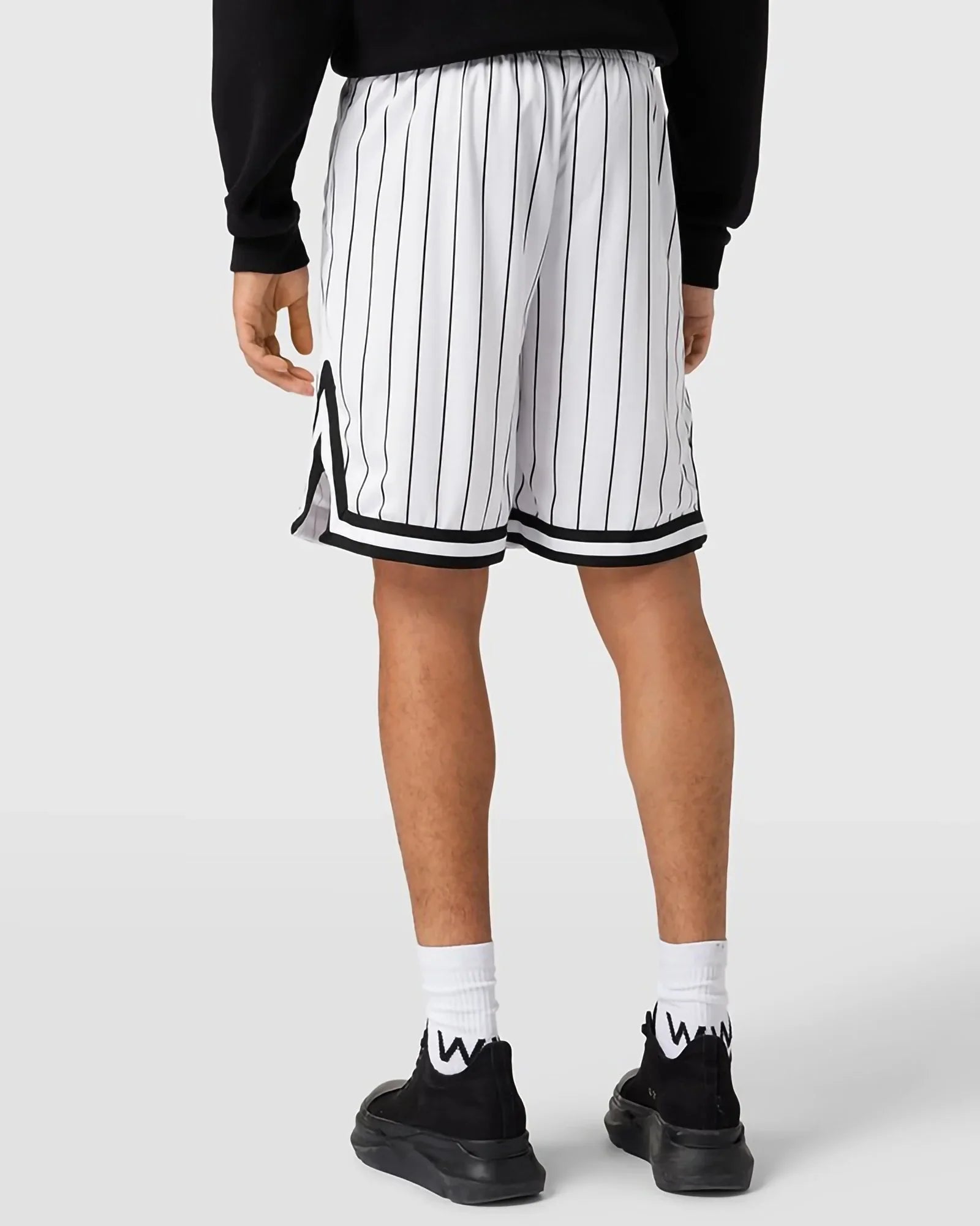 Karl Kani Kk Small Signature Pinstripe Mesh Shorts White / Black