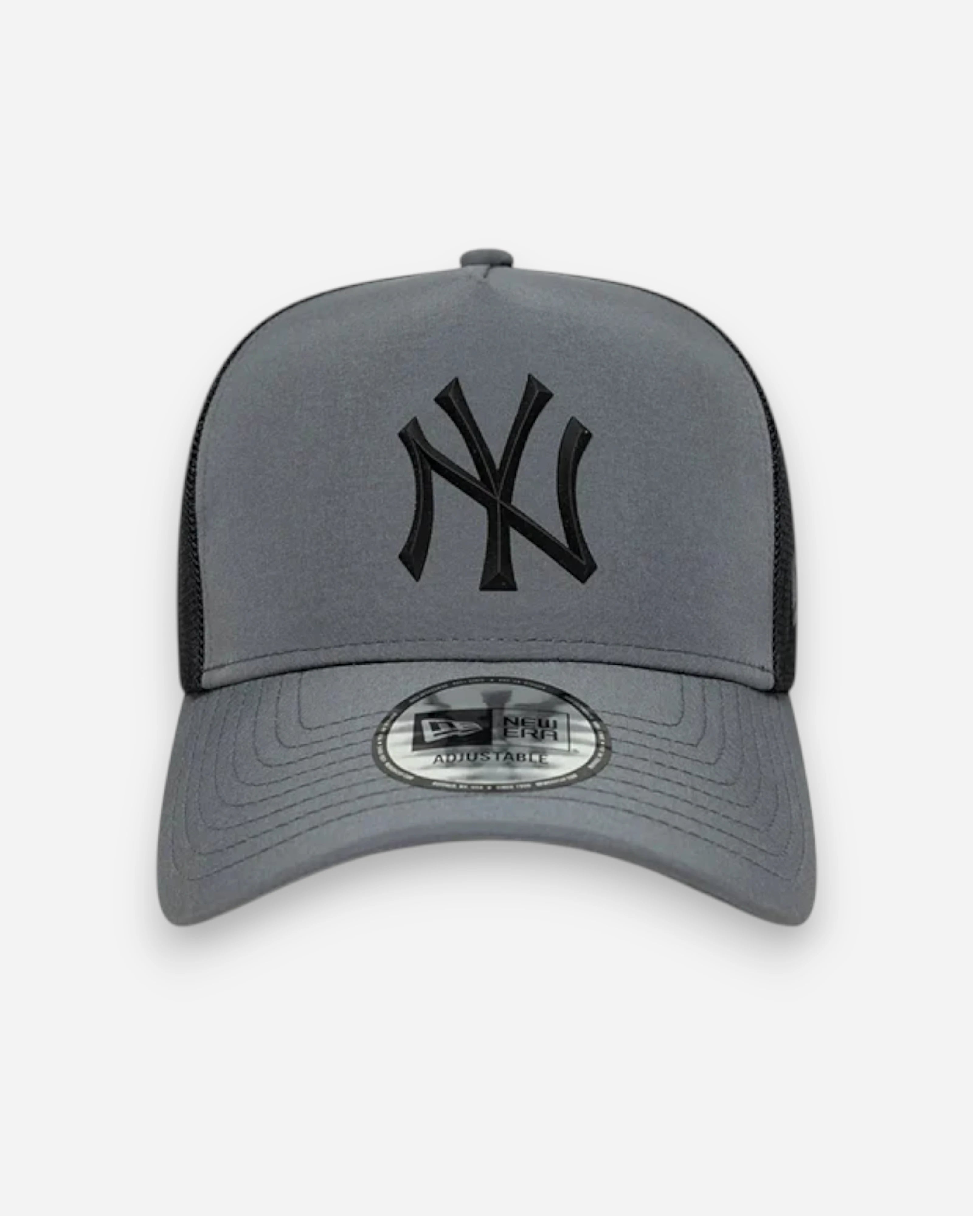 9FORTY A-Frame Trucker New York Yankees League Essential Charcoal