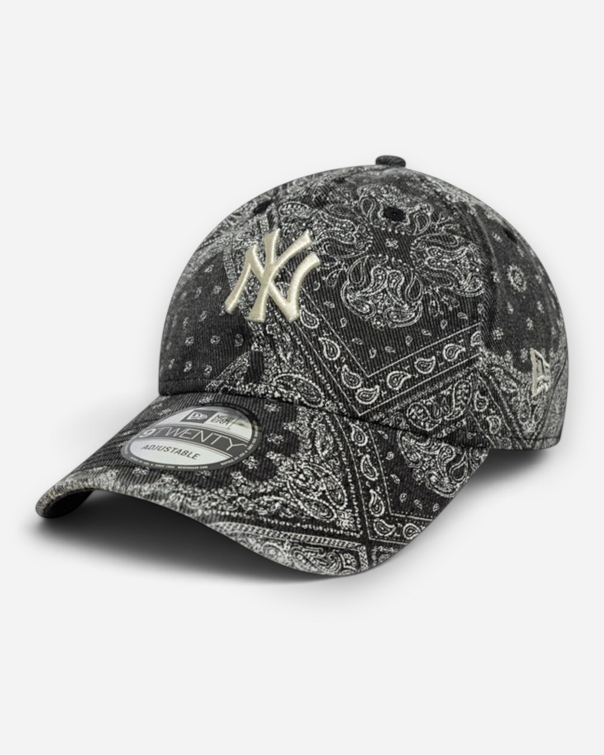 Astrofat 9TWENTY New York Yankees cap in black with a washed paisley pattern, curved visor, and adjustable strapback.