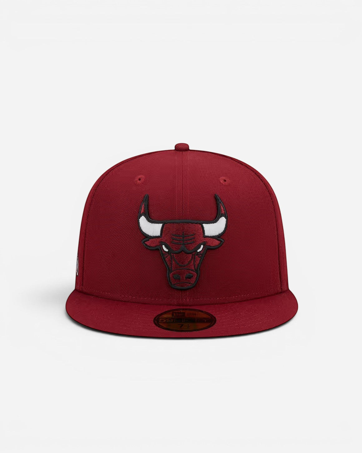 Astrofat 59FIFTY Chicago Bulls fitted cap in bordeaux red with embroidered team logo and side patch detail.