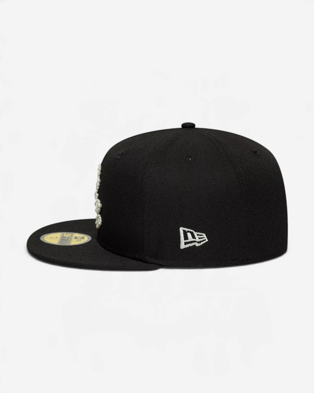 Astrofat black 59FIFTY fitted Chicago White Sox cap with a flat visor and embroidered New Era flag on the side.