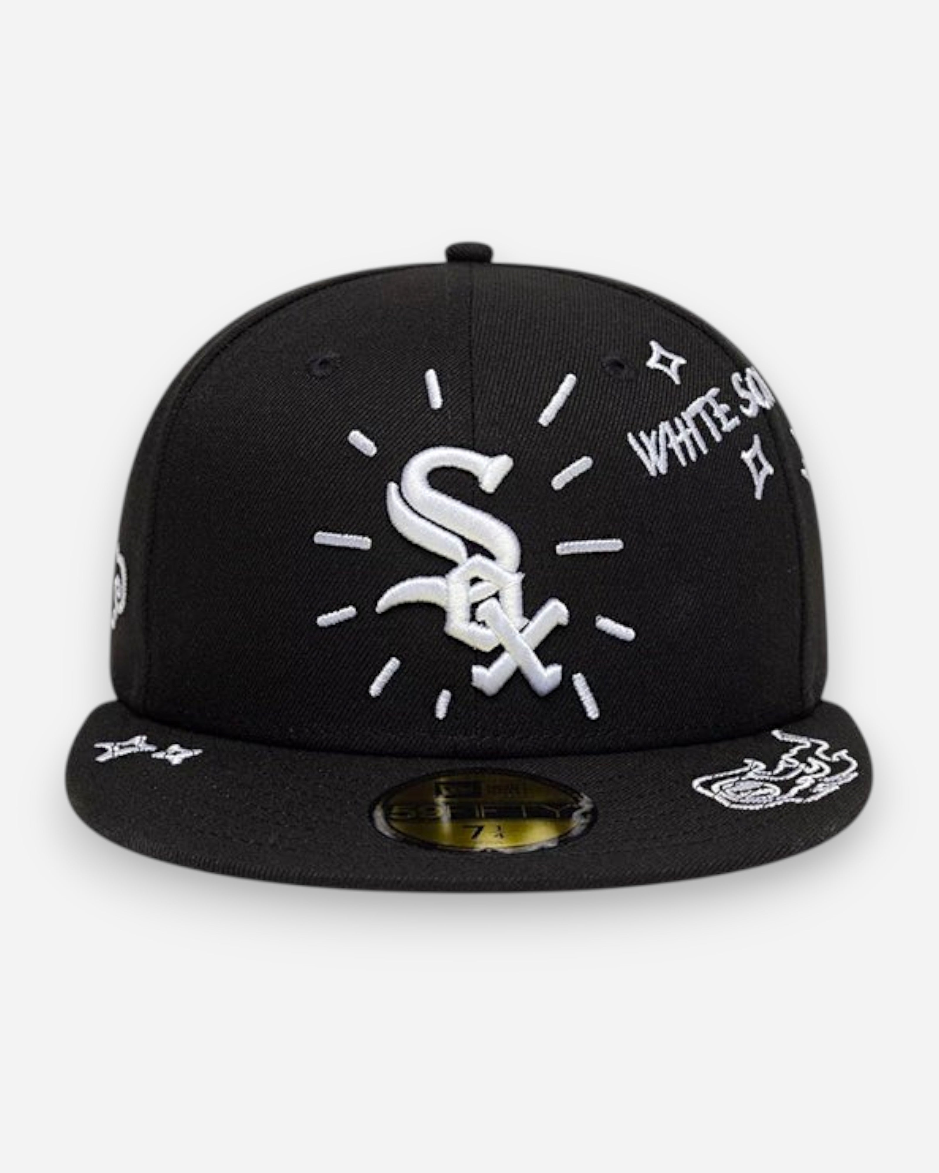 Astrofat Chicago White Sox MLB Scribble Nero fitted cap in black with white embroidery. Features the White Sox logo and text details.