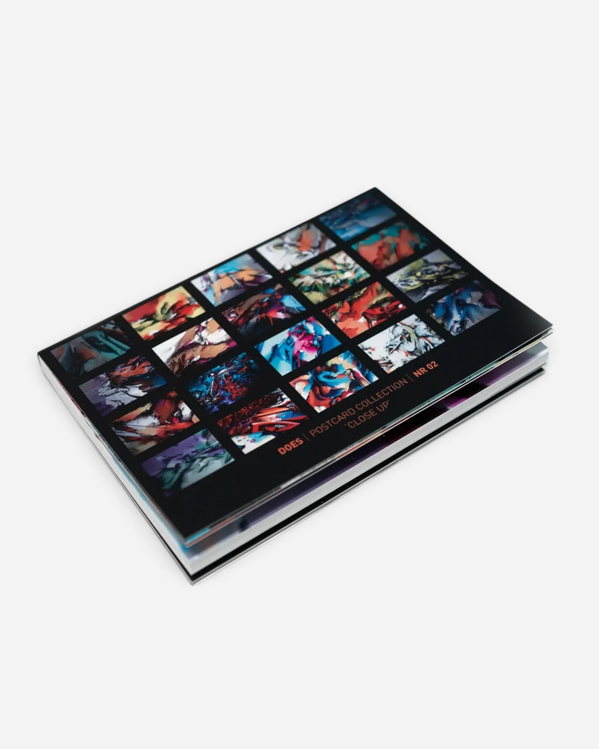Astrofat DOES Close Up postcard set N°2 featuring a collection of 20 unique graffiti art prints in a booklet format.
