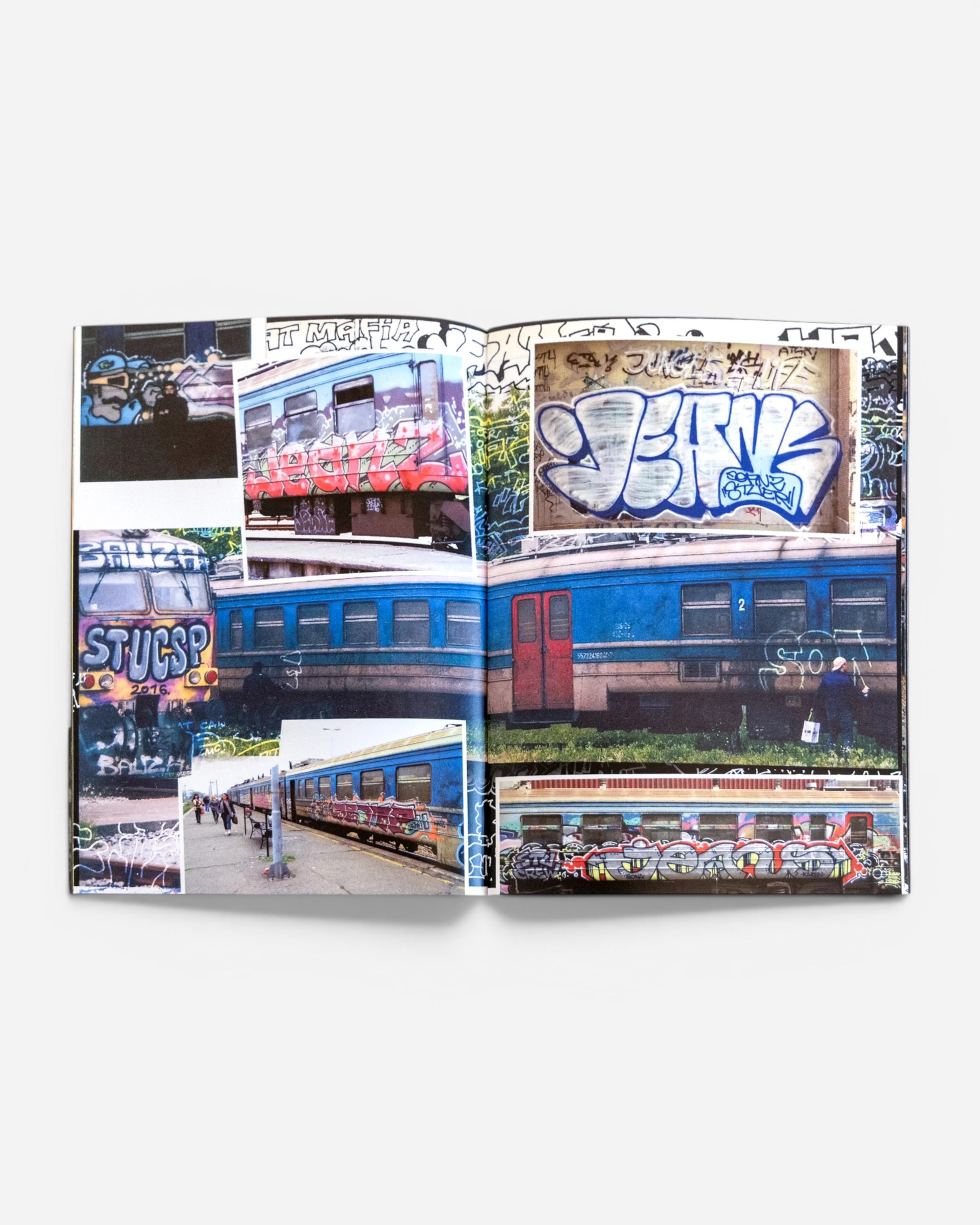 Astrofat Ghetto Fever Bomber League Vol.1 graffiti zine featuring Jeanz and Stuer train art photography