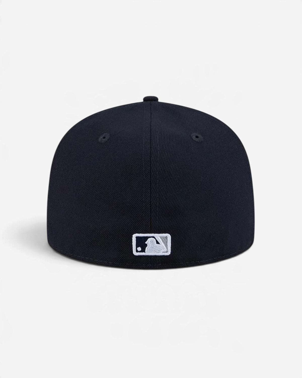 Astrofat navy 59FIFTY fitted New York Yankees cap showing the MLB logo embroidered on the back