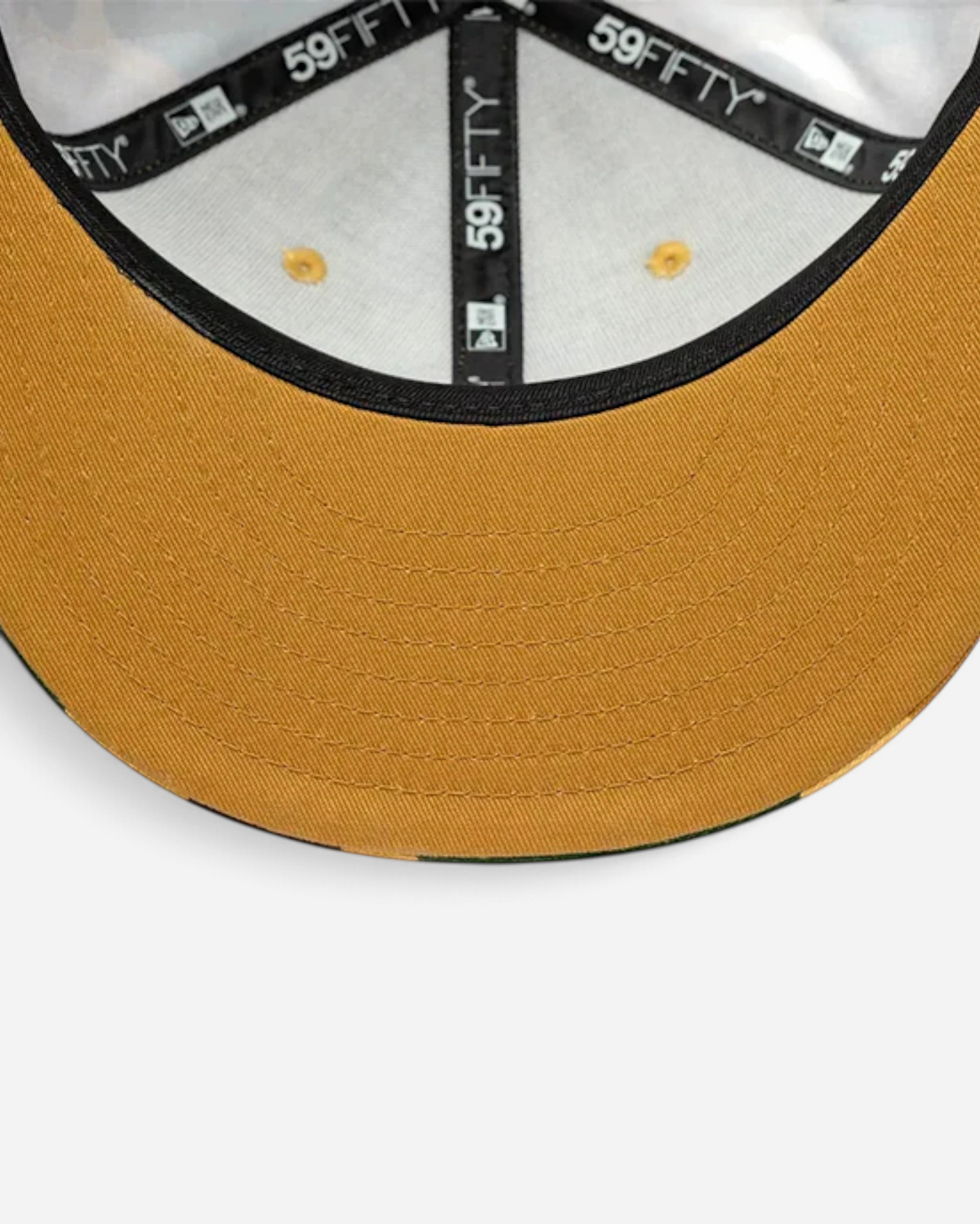 Astrofat New York Yankees 59FIFTY fitted cap featuring a flat beige visor and structured crown with interior branding.