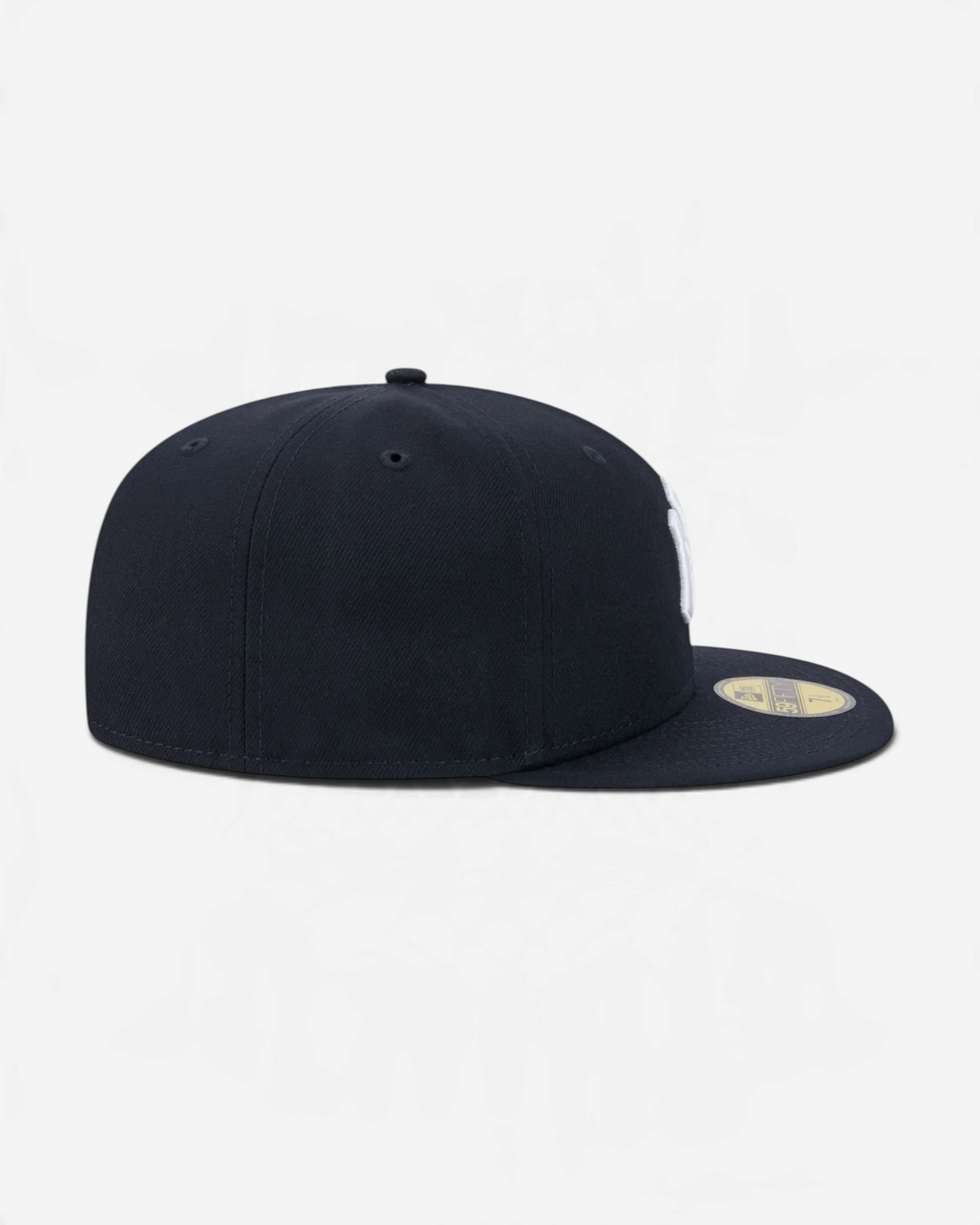 Astrofat navy blue New York Yankees 59FIFTY fitted cap with a structured crown, flat visor, and grey undervisor.
