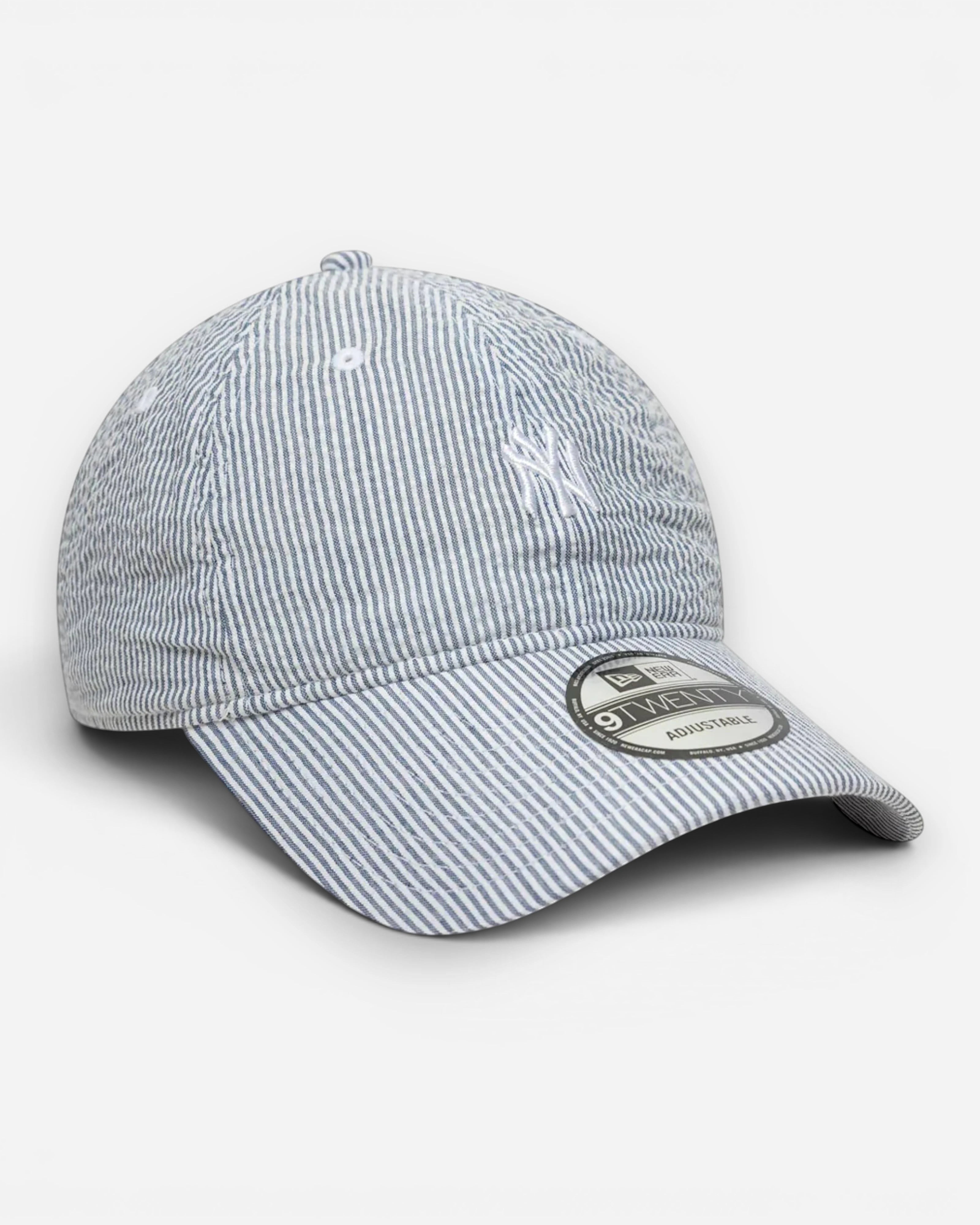 Astrofat New York Yankees MLB 9TWENTY seersucker cap in navy and white with adjustable strapback and curved brim.