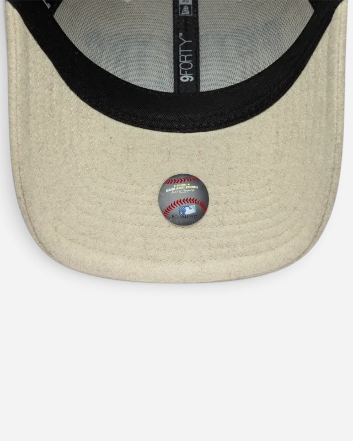 Astrofat 9FORTY Philadelphia Phillies beige baseball cap with a curved visor and official MLB hologram sticker.