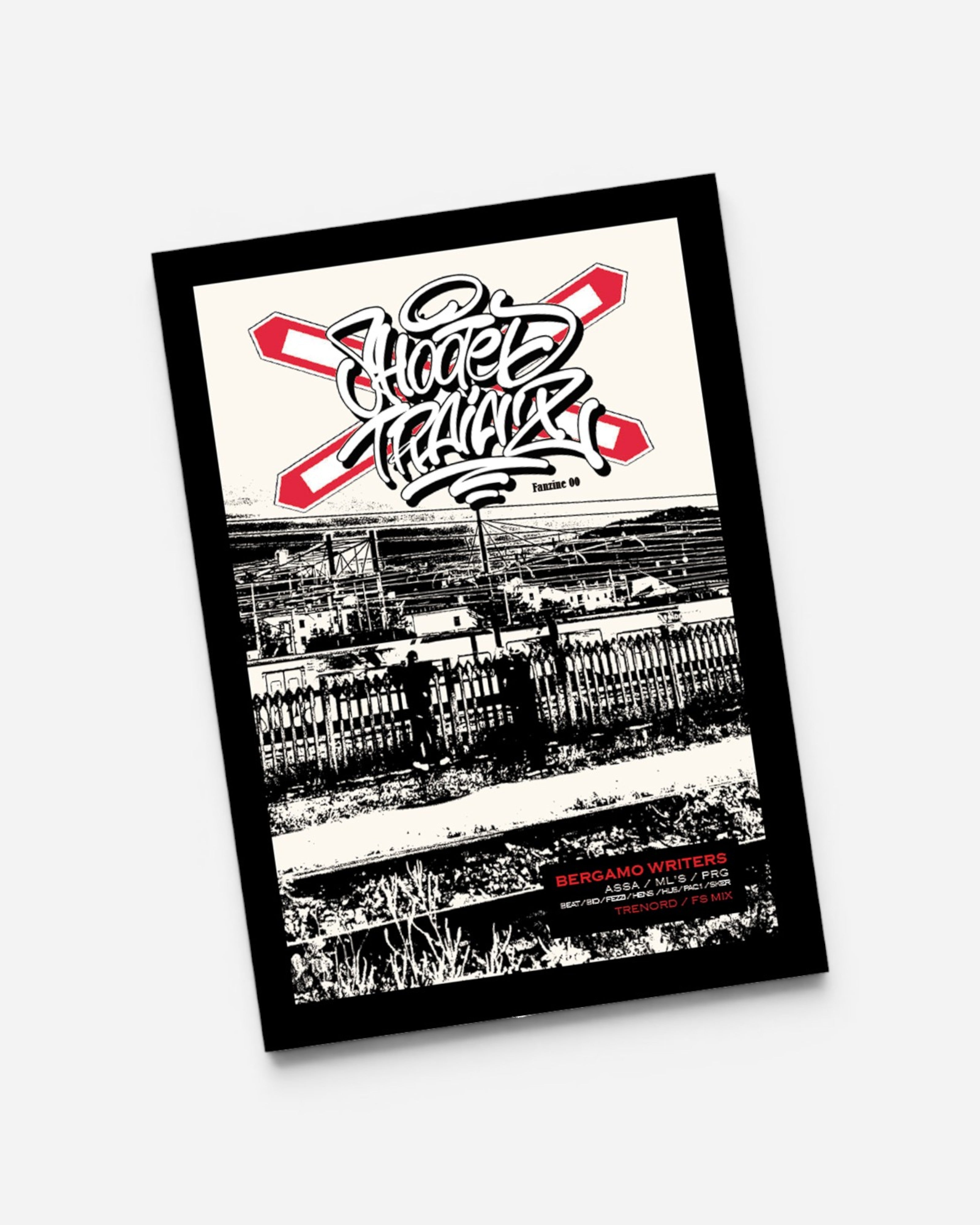 Astrofat Shooted Trainz Issue 00 graffiti magazine featuring black and white train photography and red accents.