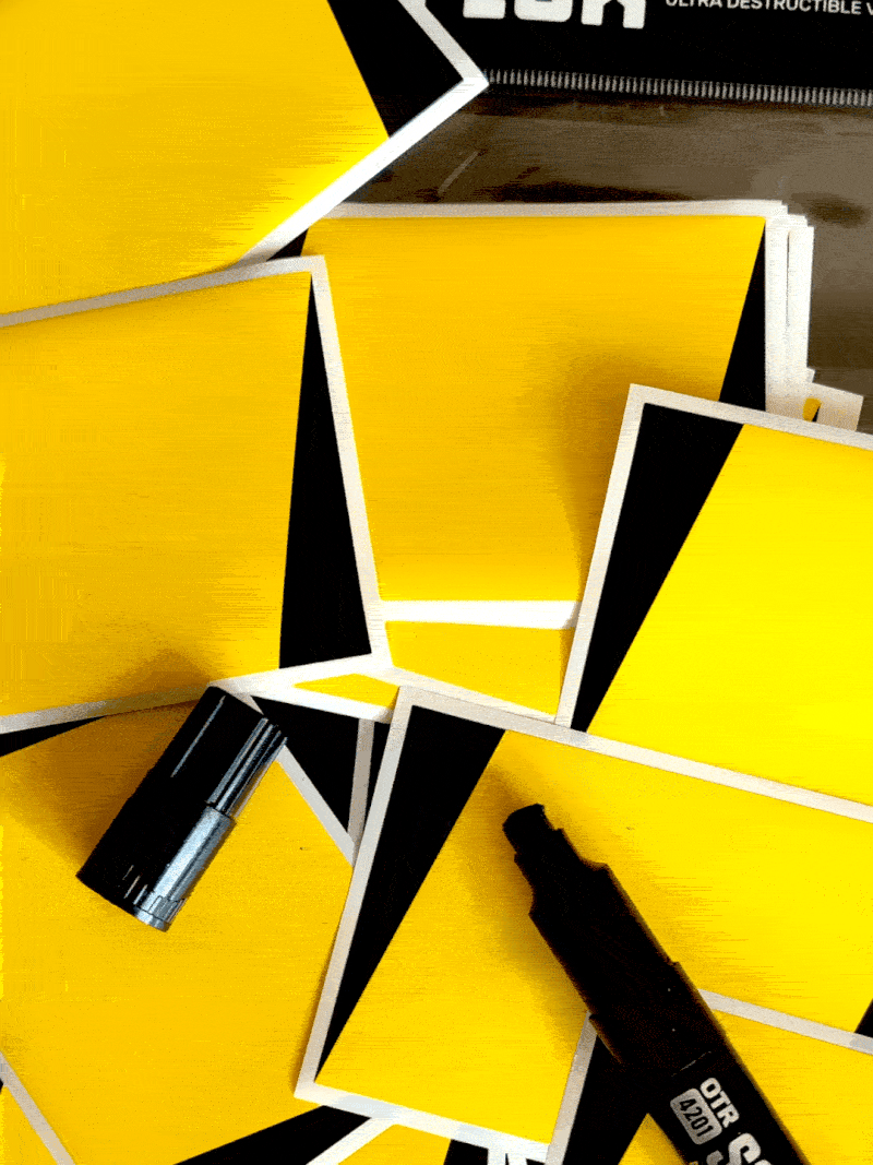 Astrofat Dot Eggshell Sticker 50x Black / Yellow