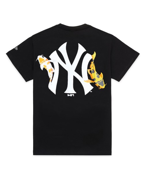 NEW ERA MLB New York Yankees Koi Fish Graphic Oversize Tee Black