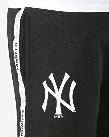 NEW ERA MLB New York Yankees Taping Shorts Black